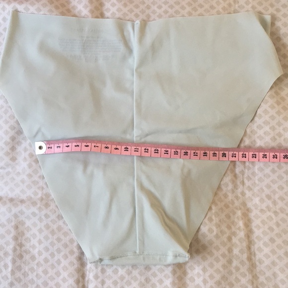 VS light teal no show panties - Picture 7 of 7